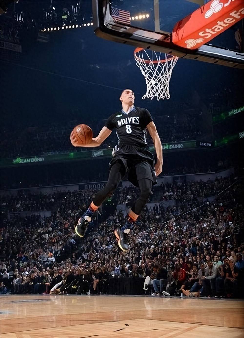 亚博体育-转折点！芝加哥公牛防线松动；CBA常规赛集结日攻防权衡；引发热议；阵容厚度经受考验(芝加哥公牛吧百度贴吧)