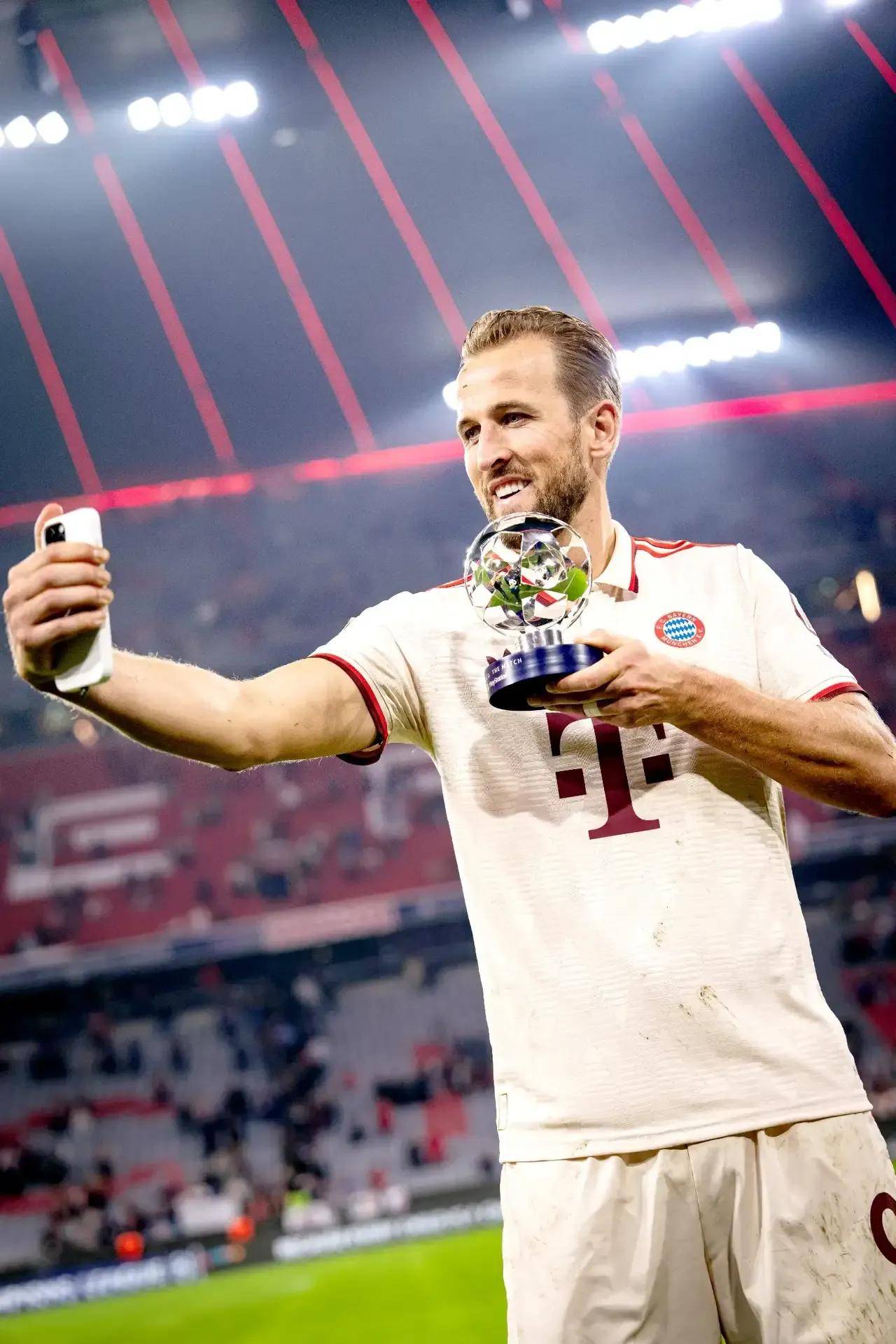 亚博体育-凯恩在独行侠比赛中精彩发挥，挺进下一轮引发热议！的简单介绍