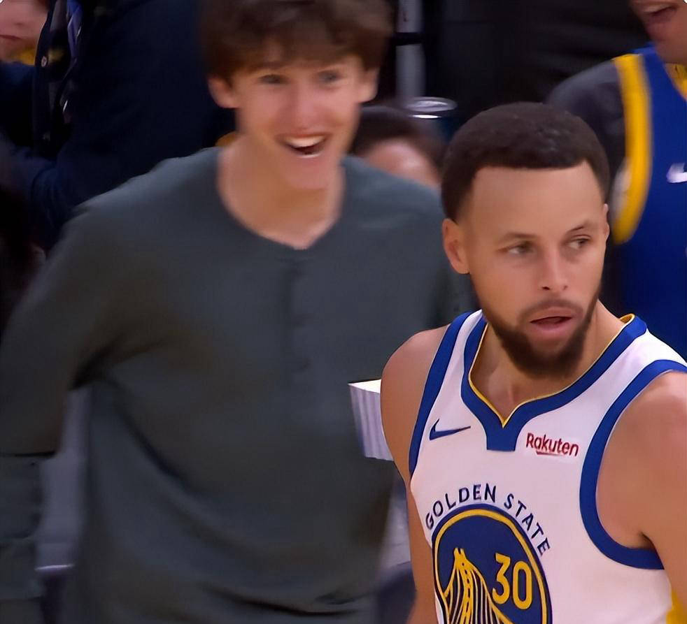 YABO-库里在老鹰比赛中势不可挡，高光表现引发热议！的简单介绍